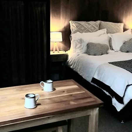 The Old Barn Annexe, Cosy Stay, Close Drive To City, Beach, South Downs & Goodwood Chichester Buitenkant foto